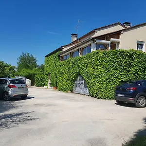 https://gite-mercues.midi-pyreneeshotels.com
